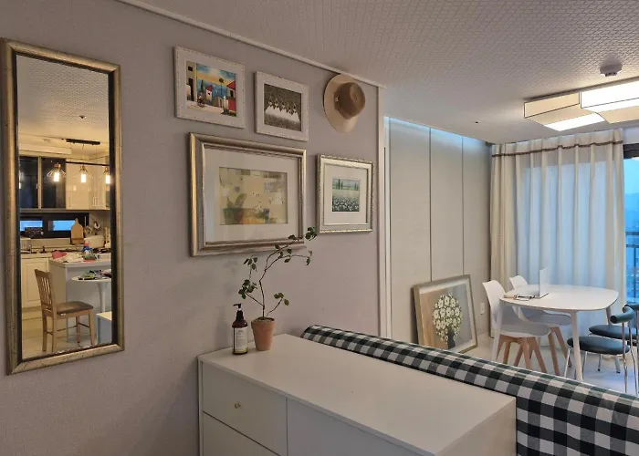 ヴィラ Fine House, 3rooms, 2bathrooms, Subway 7line, #elevator, #seongsu *